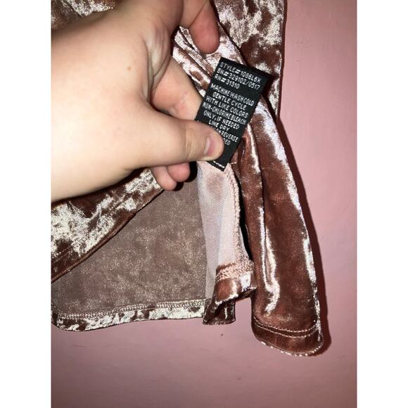 By&By pink crushed velvet tank top size small - Picture 5 of 7